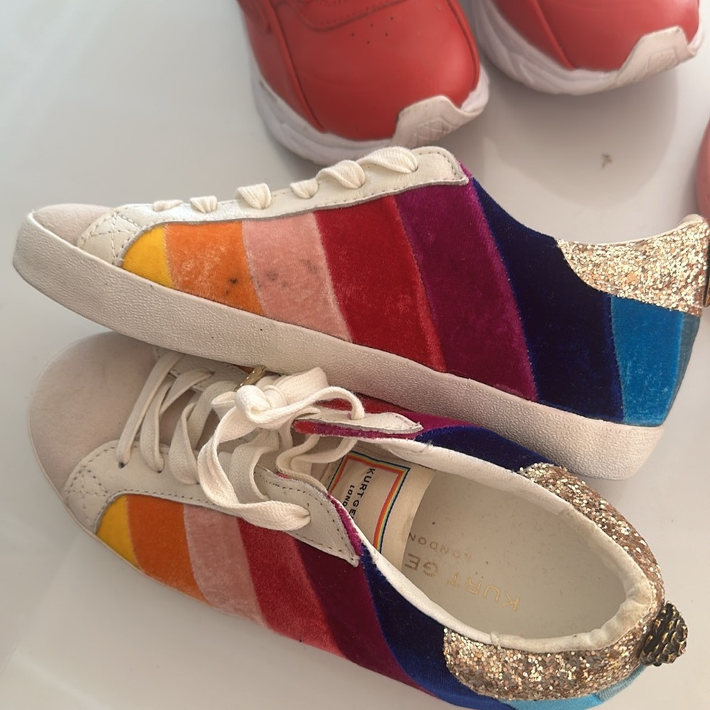 Shoes bundle - Picture 12 of 12